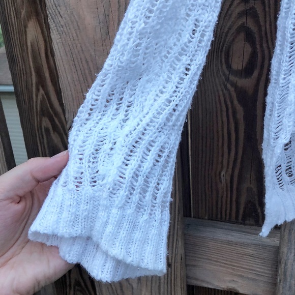 Eileen Fisher crochet white top - Picture 2 of 3